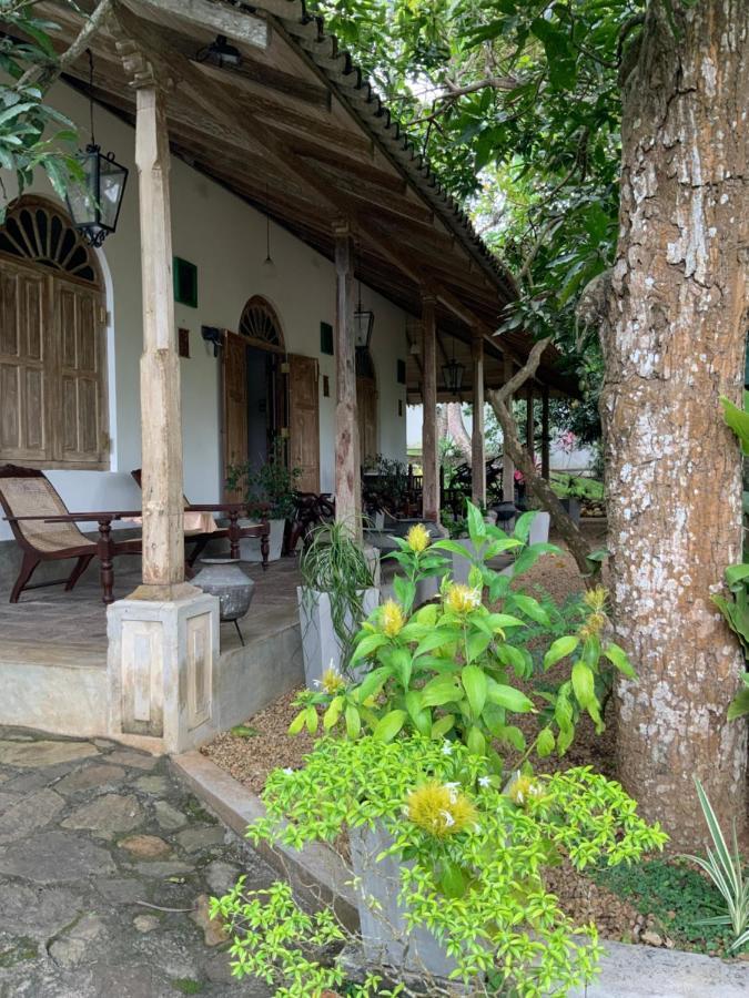 Lali Villa & Fruit Garden Galle Exterior foto